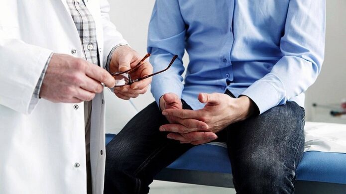 derivación a un especialista en prostatitis